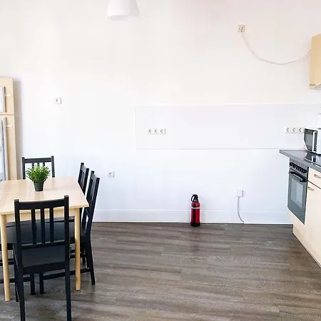 3 Monteurwohnung In * Troisdorf